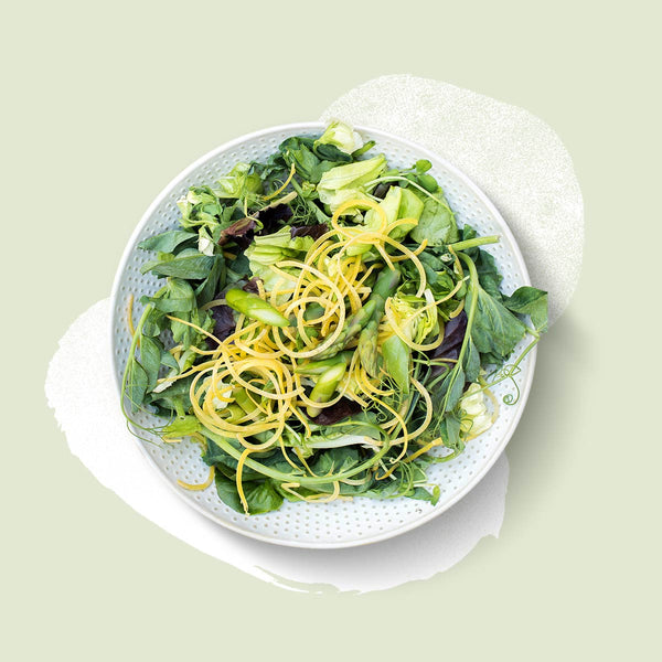 Cleanse salad with asparagus